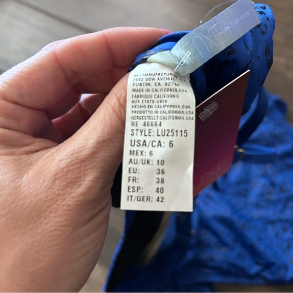 NWT LUXE by Lisa Vogel Blue Animal Print Bikini Swimsuit Sz 6 - Picture 6 of 9